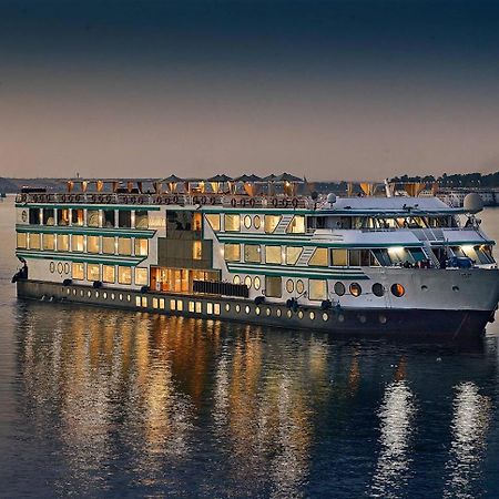 Acamar Nile Cruise - Every Monday From Luxor For 04 & 07 Nights - Every Friday From Aswan For 03 & 07 Nights Екстериор снимка